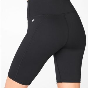Fabletics High-Waisted Powerhold Short 9”